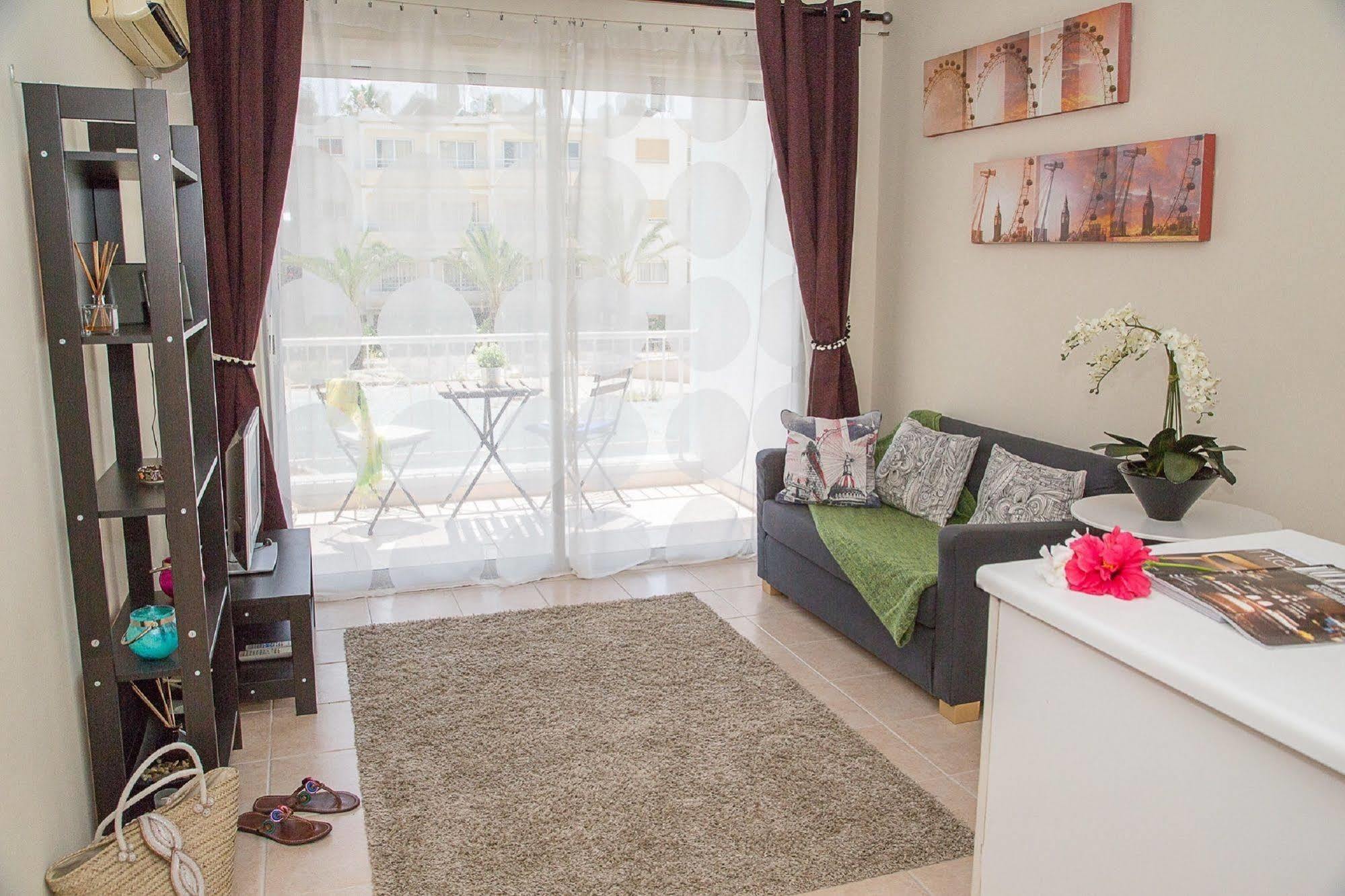 Paphos Love Nest Apartment Exterior foto